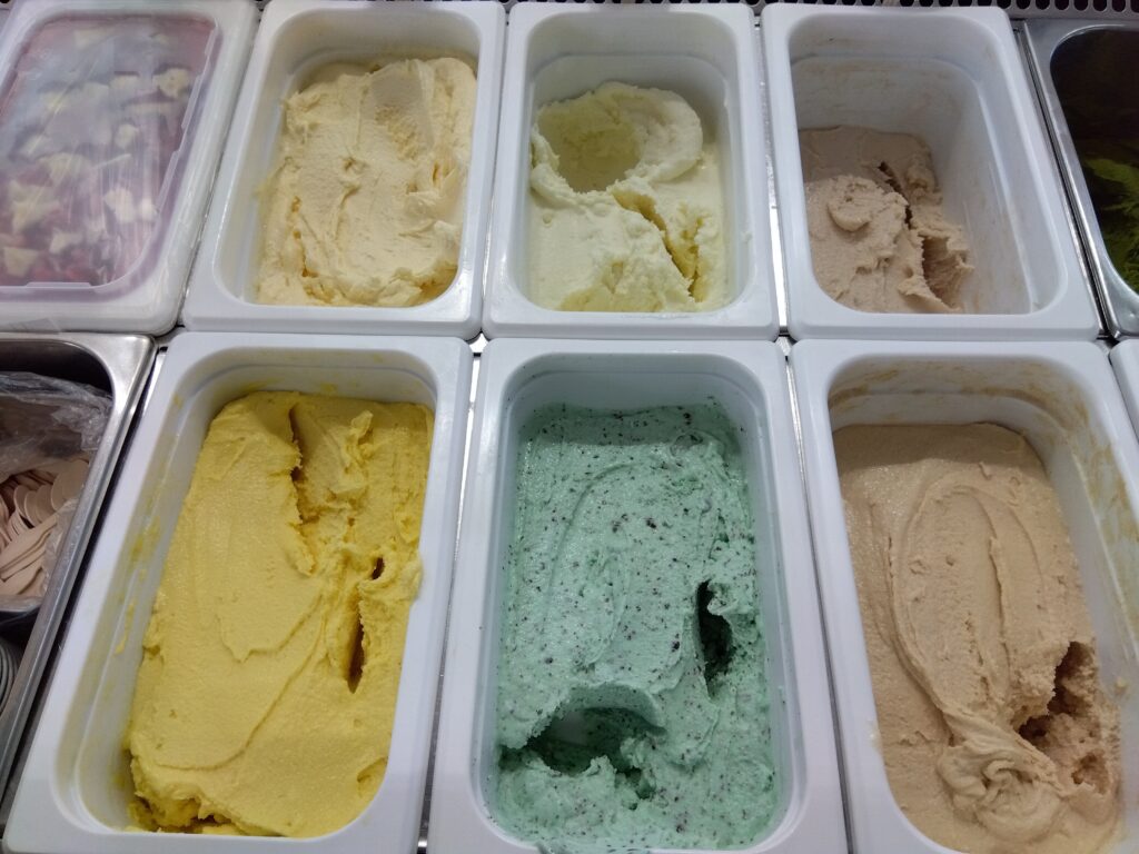 横濱アイス工房　２L4Lバルク各種